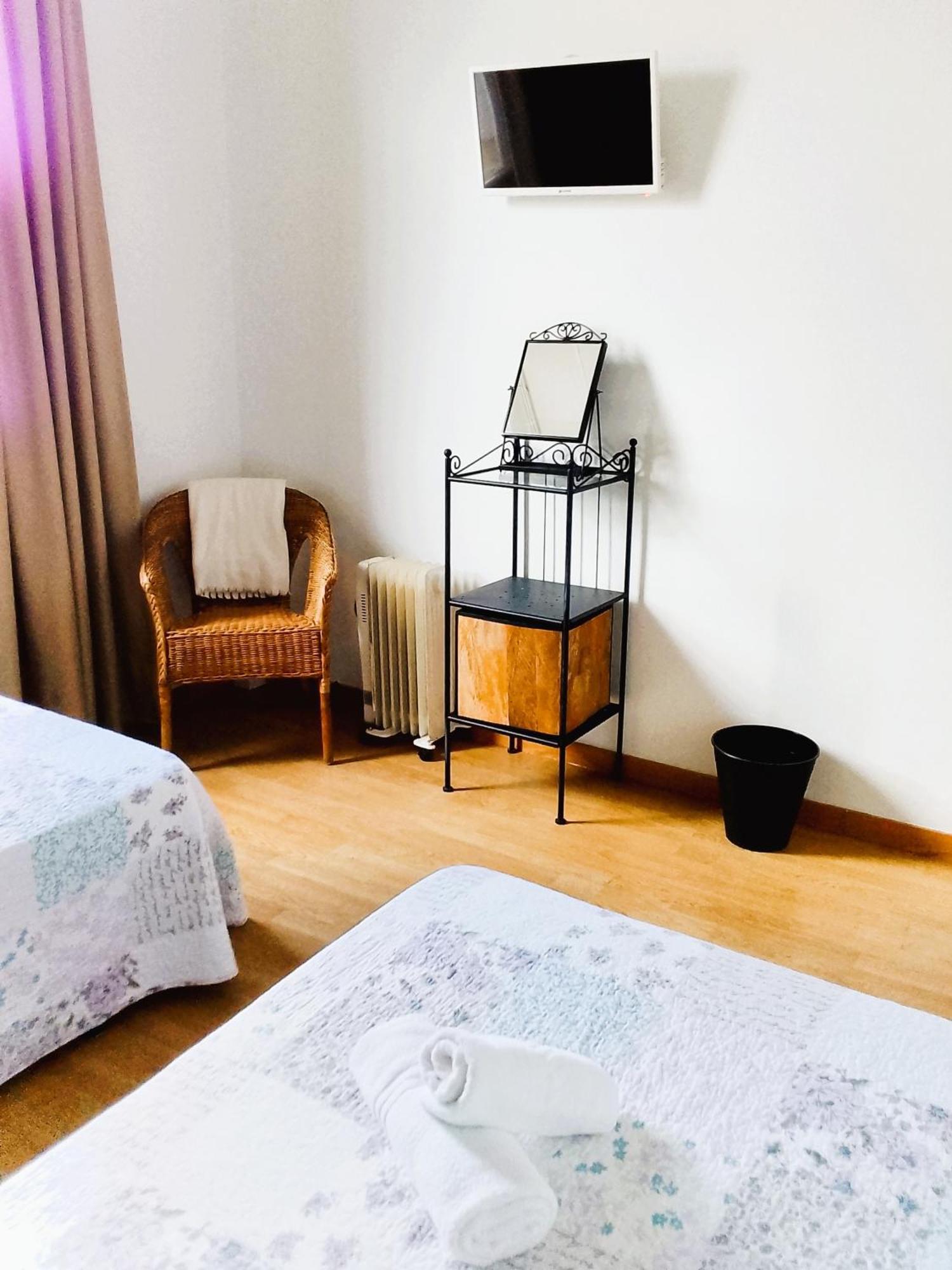 Albergue San Lazaro Sarria Eksteriør billede