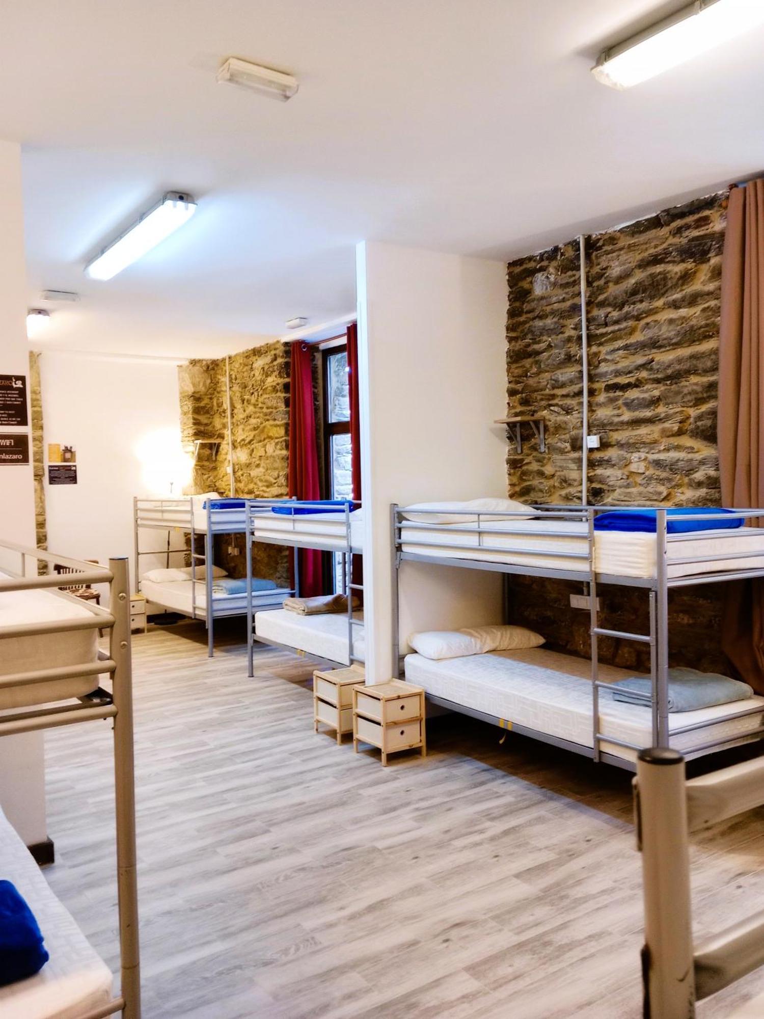 Albergue San Lazaro Sarria Eksteriør billede