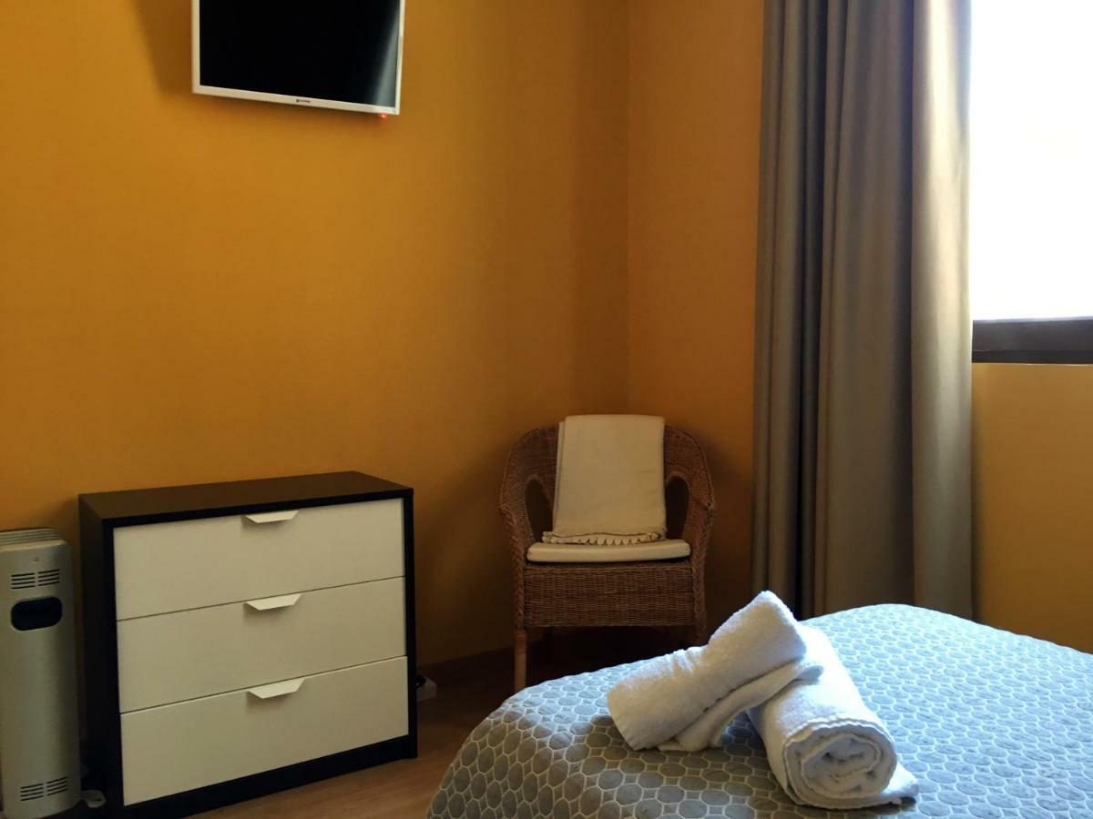 Albergue San Lazaro Sarria Eksteriør billede