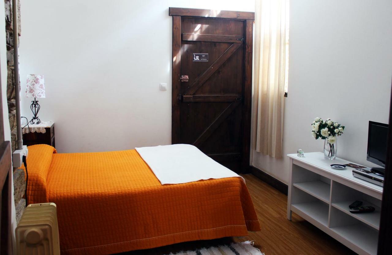 Albergue San Lazaro Sarria Eksteriør billede