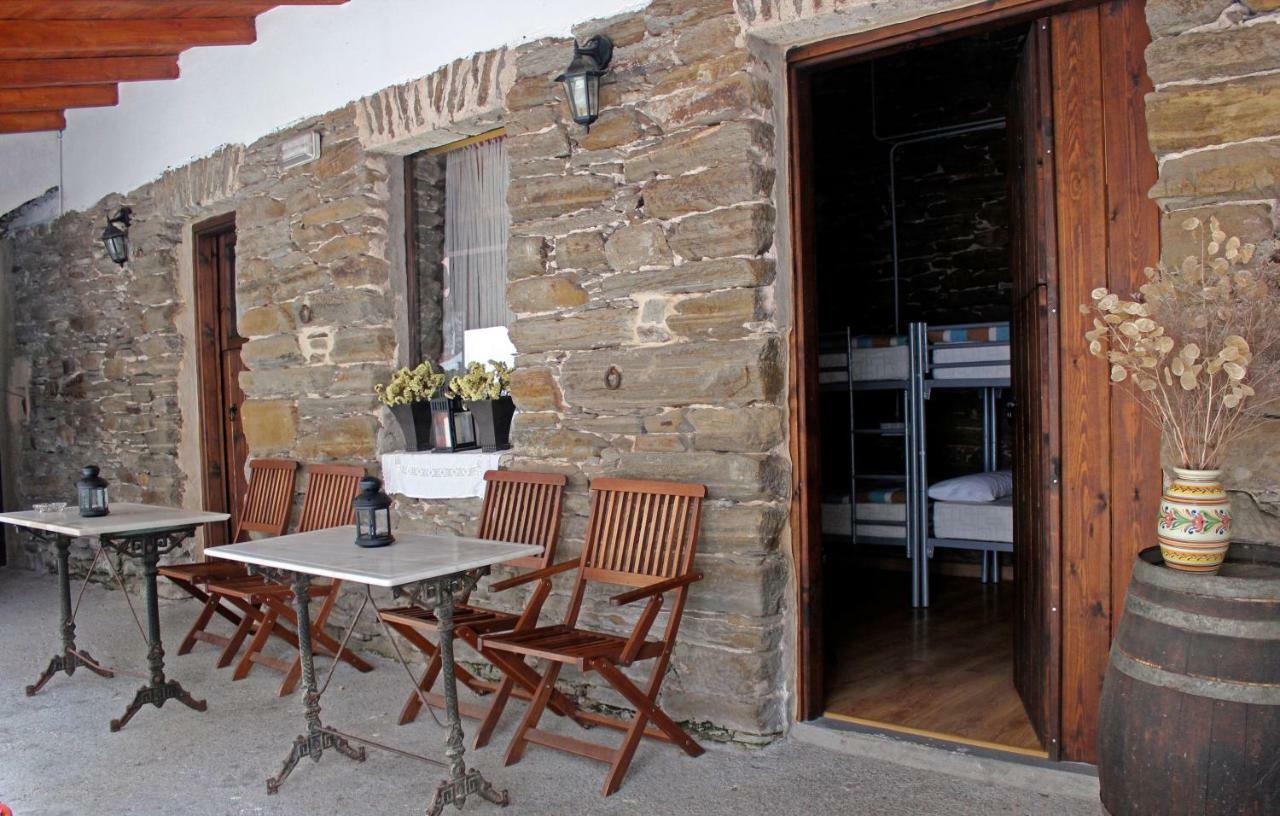 Albergue San Lazaro Sarria Eksteriør billede