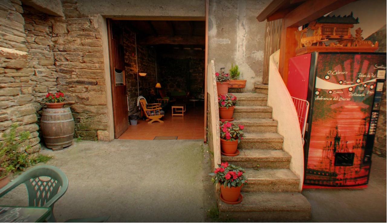 Albergue San Lazaro Sarria Eksteriør billede